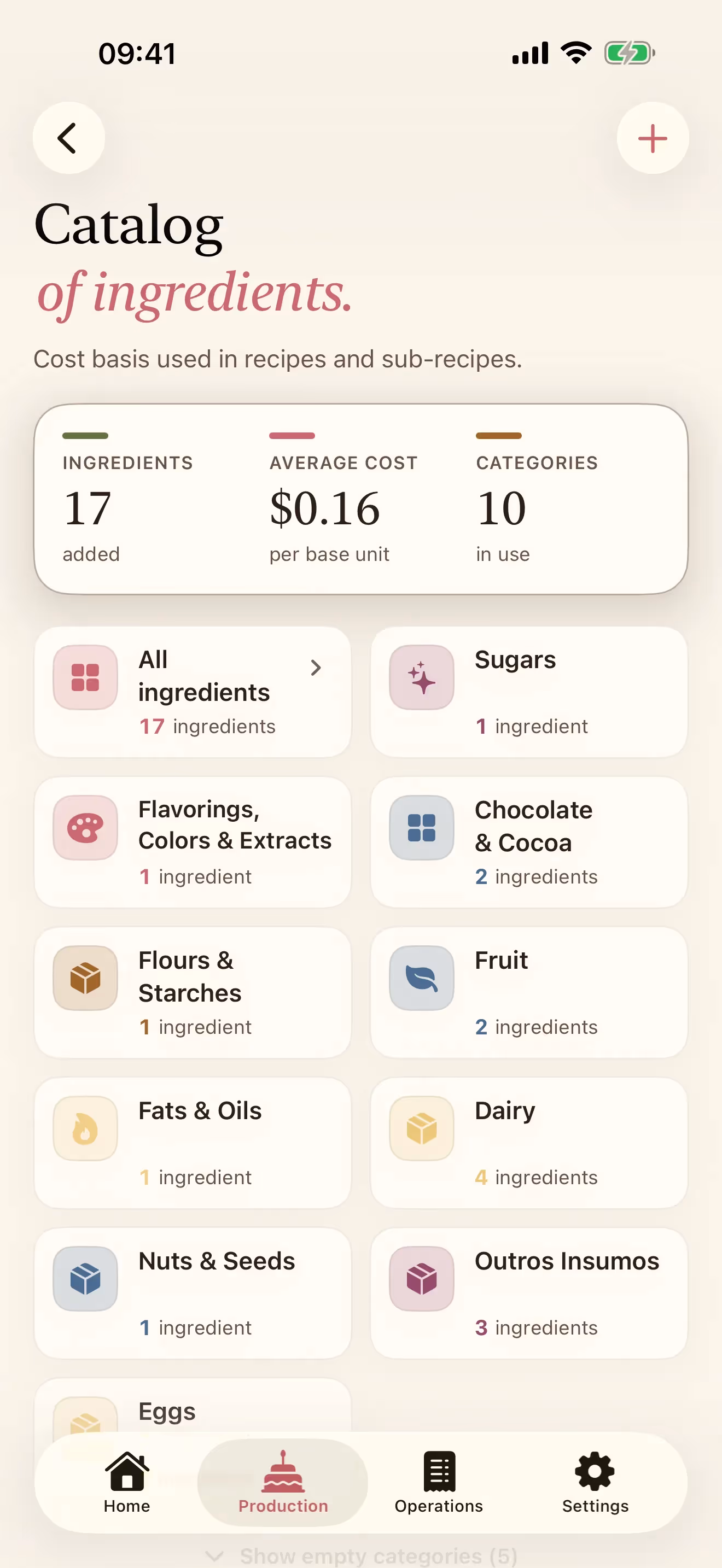 The Ingredients screen in Receitório on iPhone with the ingredient catalog by category
