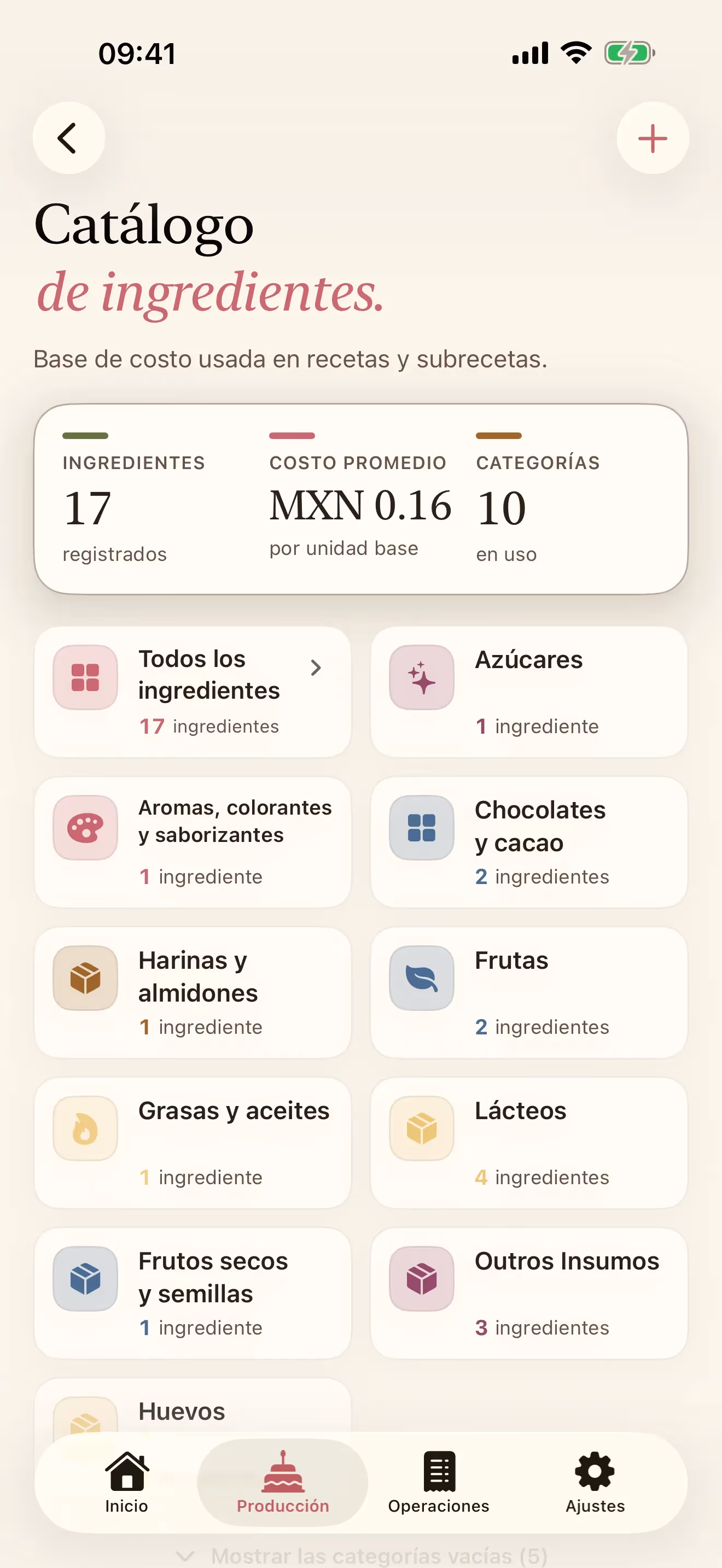 Pantalla Ingredientes de Receitório en iPhone con el catálogo de ingredientes por categoría